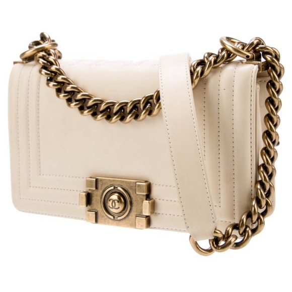 Chanel small boy bag - Picture 2 of 5